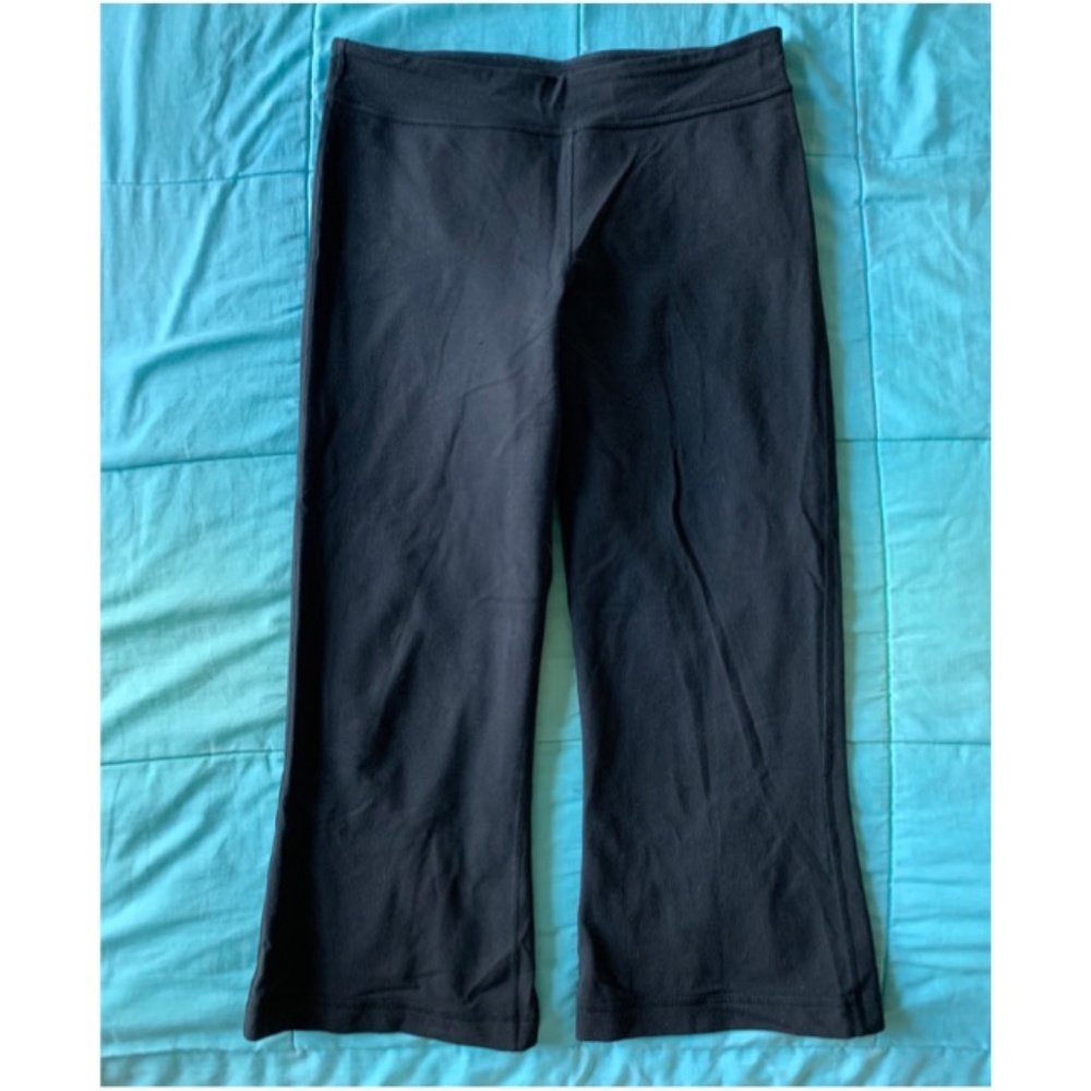 Black Lululemon Capri